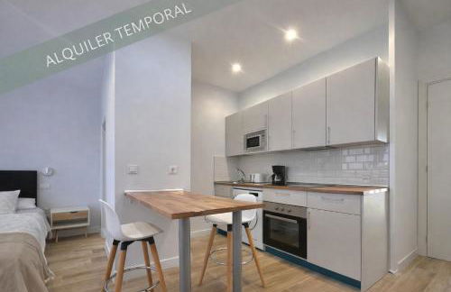 Apartaestudio con Diseño y Comodidad -Zona IFEMA - Foto 1