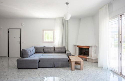 Aris Luxury Apartments - Photo 12