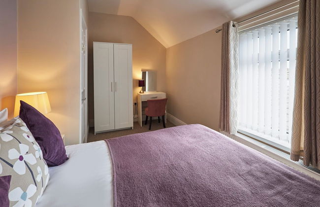 Host Stay Leaf Cottage - Photo 16