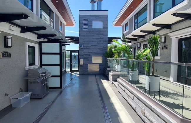 Sunset Mews Luxurious 3 Bed Townhouse - Photo 35