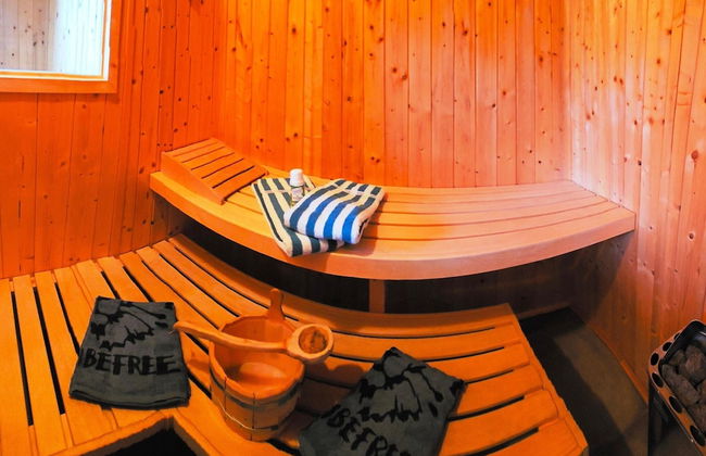 Holiday Apartment With Sauna - Photo 12