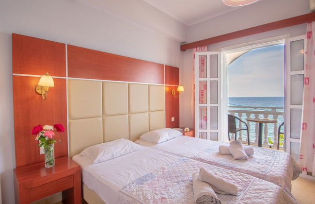 Agoulos Beach Hotel - Foto 17