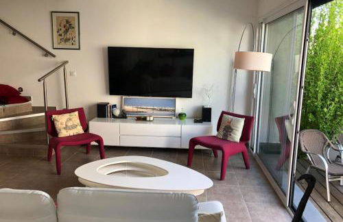 Agréable et lumineuse maison t4 air conditionné piscine jacuzzi parking - Foto 47