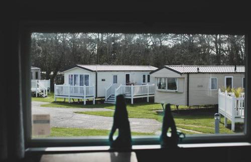The Vacation, Cozy Static Caravan in Newquay - Foto 6