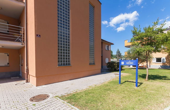 Premium Sea Side Marina Apartment 310 - Photo 30