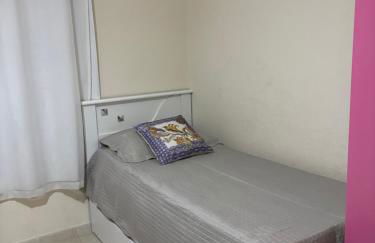 Sobrado confortável a uma quadra do mar. - Foto 15