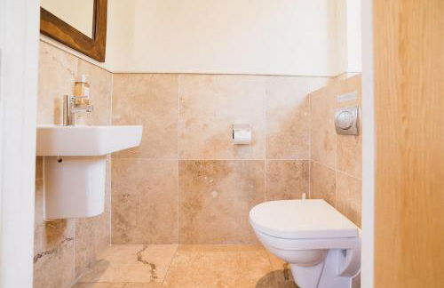 Trewhiddle Retreat V31 by Together Travel - Luxury 3-Bedroom Villa - Foto 42