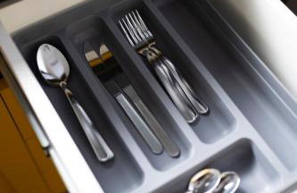 113-Studio Amplo e completo com ar condicionado prox UEL - Foto 21