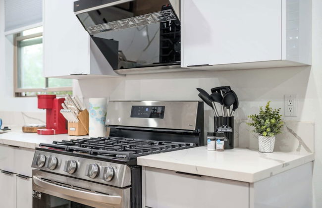 Not Affected by the Fire/modern 5BR Home With Parking, Near LA Attractions #4 - Foto 30