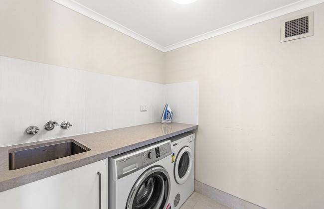 Southern Cross Beachfront Holiday Apartments - Foto 47