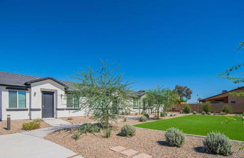 Serene 2BR Home with Premium Beds - Foto 39