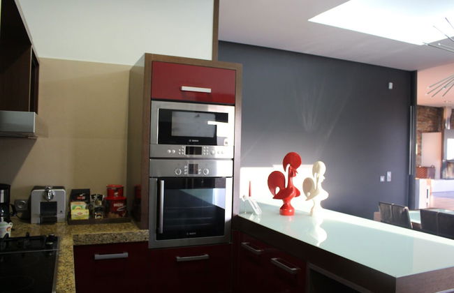 Lovely Holiday Home With Garden - Foto 14