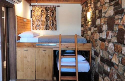 Stone Built Rustic House - Foto 24