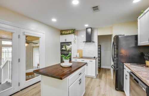 Backyard, Deck and Fire Pit Conroe Getaway - Foto 14