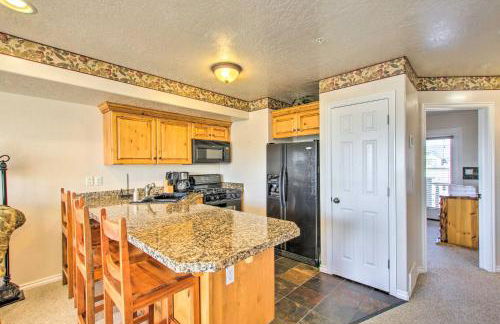 Cozy Eden Condo Retreat Less Than 6 Mi to Ski Resort! - Photo 7