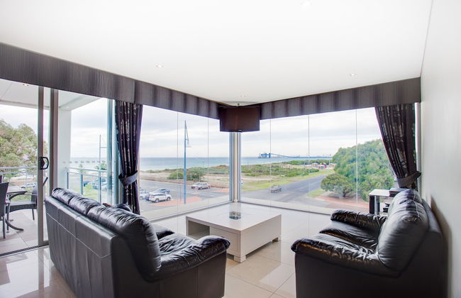 Spinnakers by Rockingham Apartments - Photo 35