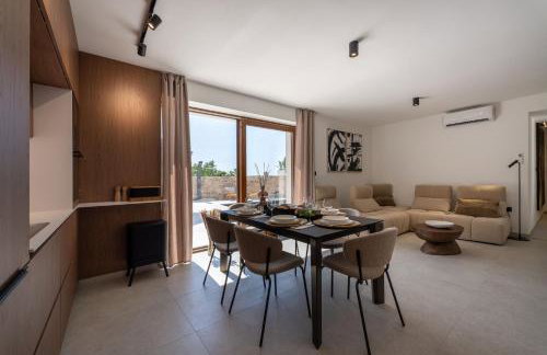 Cortile House - Photo 39