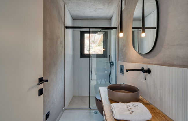 Anima Deluxe Suites - Photo 43