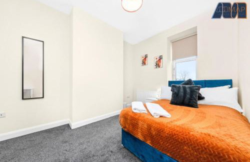 4 Bed Flat With Parking Sleeps 8 in Fife - Foto 39