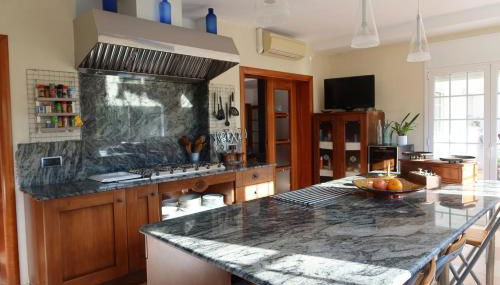 Disfrutar de tu casa con piscina - Foto 5