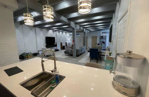 Downtown Vibes 2BR Parking Bikes - Foto 3