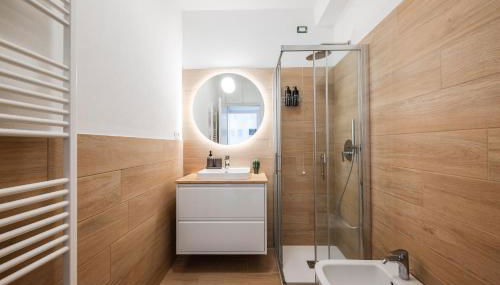 7 Piano Panoramico nel Cuore dei Navigli - Foto 5, Shower