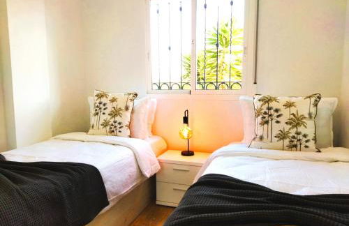 EL NIDO with pool and garden view close to beaches - Foto 28