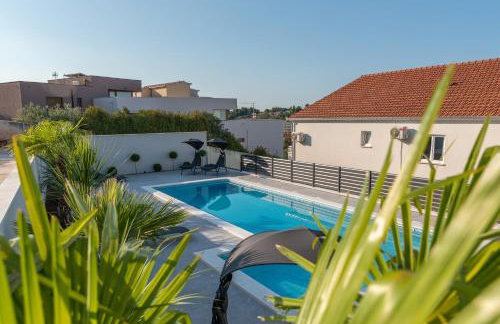 Apartments Vrania - Photo 3