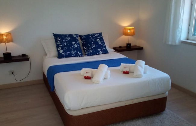 Sesimbra Stylish Villa by Homing - Photo 3