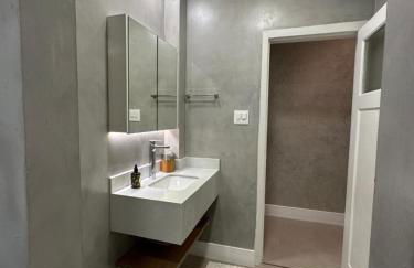 Modern, spacious with beach view! - Foto 51