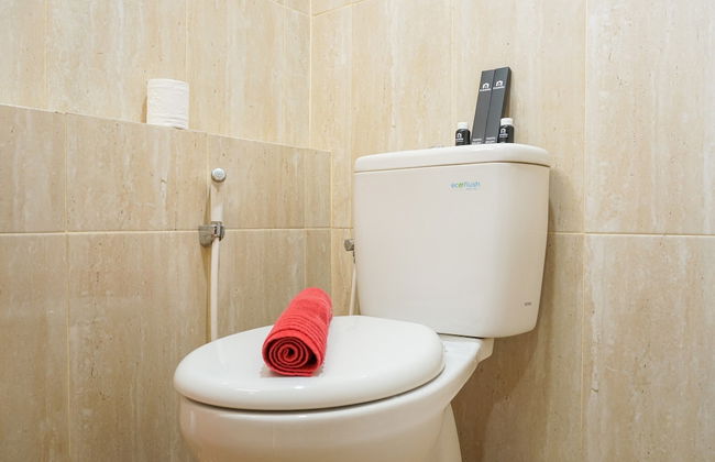 Fully Furnished Studio at Green Park View Apartment - Photo 10