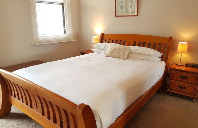 Newcastle Short Stay Apartments - Vista Apartment - Photo 1