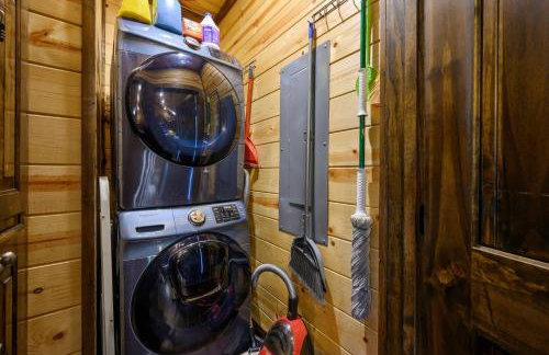 Just the Two of Us RIVER FRONT Luxury Cabin - Foto 44