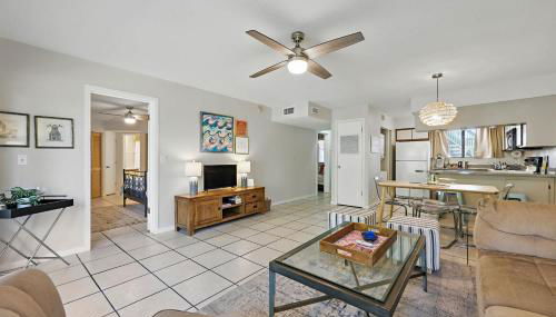 Ocean Hibiscus Oceanfront Resort - Foto 2