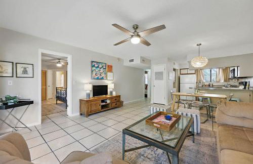 Ocean Hibiscus Oceanfront Resort - Foto 2