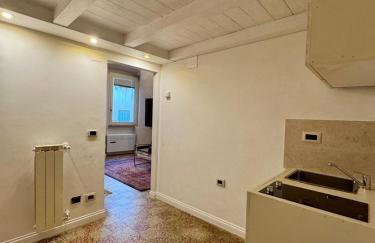 Central Apartment 3 min Station 10 min Duomo - Photo 4