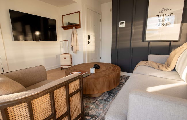 Sosuite NEW 2BR Apt w W D Split Level - Foto 6