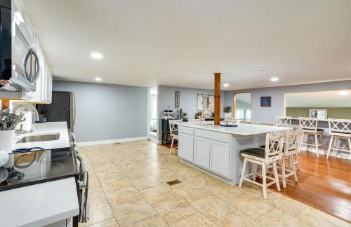 Lakefront Home with Screened Porches in Frostproof! - Photo 9