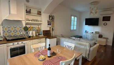 Oasi Ardenza la tua casa al mare a Livorno - Foto 5, dishwasher, minibar