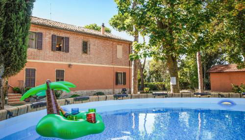 Cozy Home In Cappone Di Vallefoglia - Foto 1