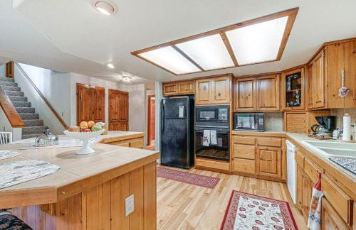 11 Mi to Cathedral Hills Home with Wooded Views! - Foto 10