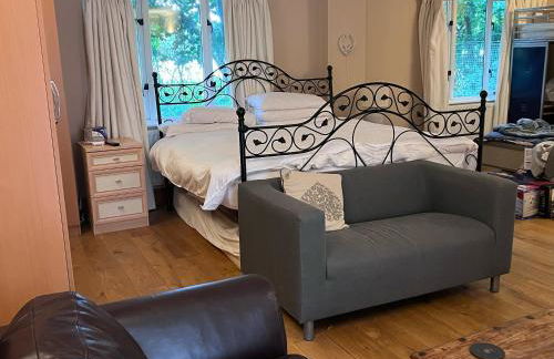 Northlands Farm King Ensuite - Photo 8