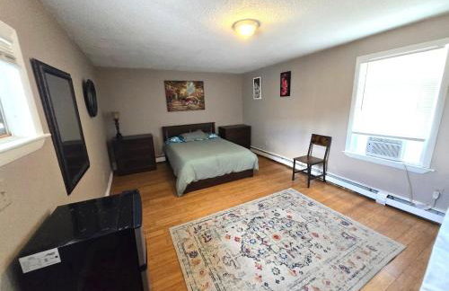 Suites on East Side near Whole Foods, Brown University, Miriam Hospital, MBTA, Downtown, - Foto 31