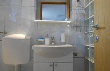 Studio apartman Kornelija - Foto 14