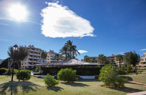 Apartamento Playa Grande Dénia en primera línea de playa con piscina y gran terraza by Family Homes - Foto 29
