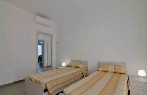 Palazzina Romani-Romani Holidays Apartments - Foto 16