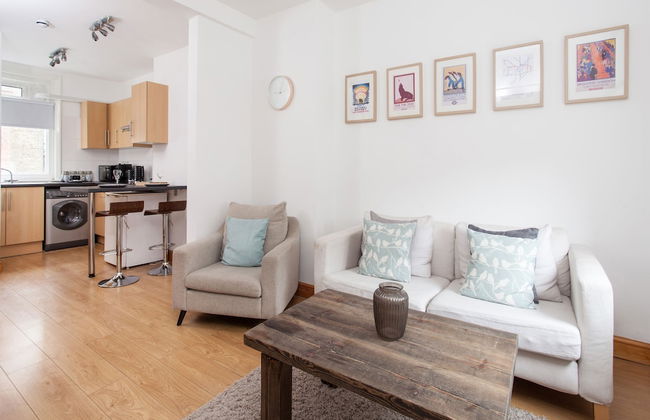 Basic Apartment for Two Amazing Location - Foto 13