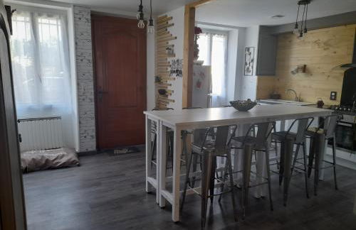 Maison de village avec cour intérieure et terrasse - Foto 7