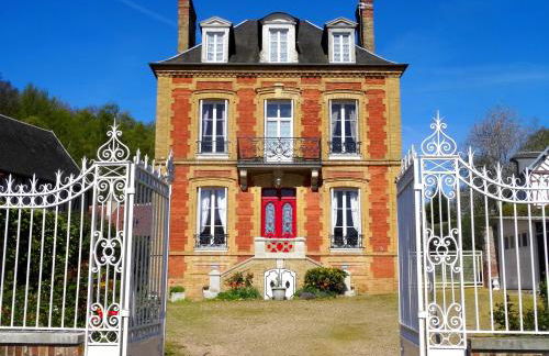 L'Ajoussienne - Foto 1