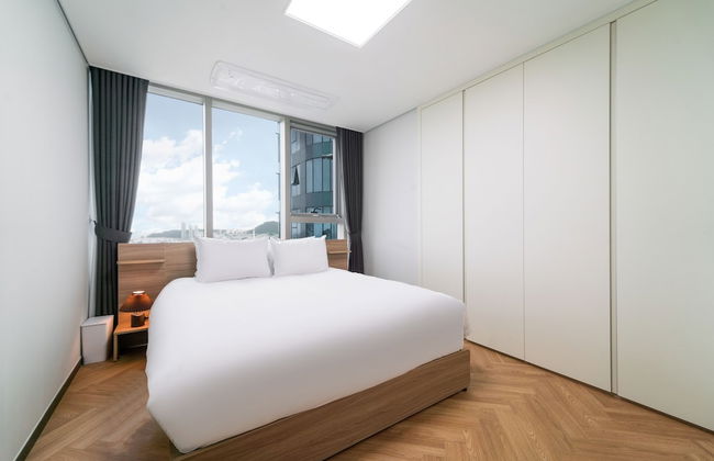 Le collective Busan station - Foto 23